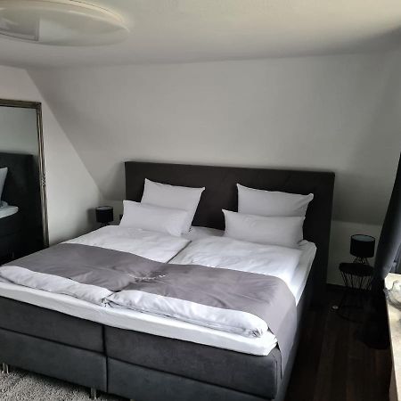 Exklusive Ferienwohnung Nahe Der Nordsee Wesselburen Kültér fotó