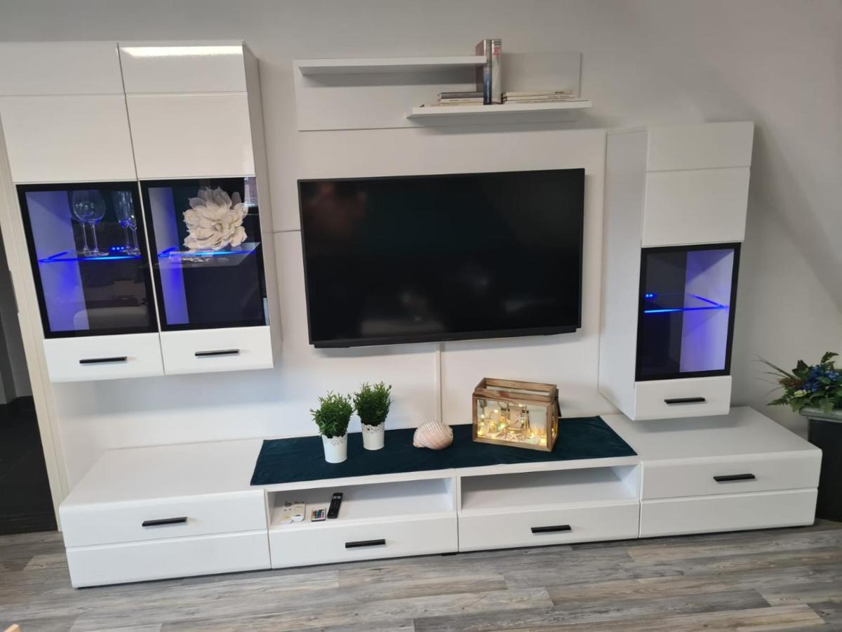 Exklusive Ferienwohnung Nahe Der Nordsee Wesselburen Kültér fotó