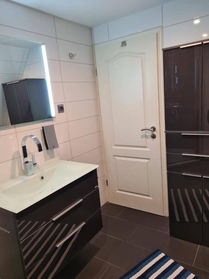 Exklusive Ferienwohnung Nahe Der Nordsee Wesselburen Kültér fotó