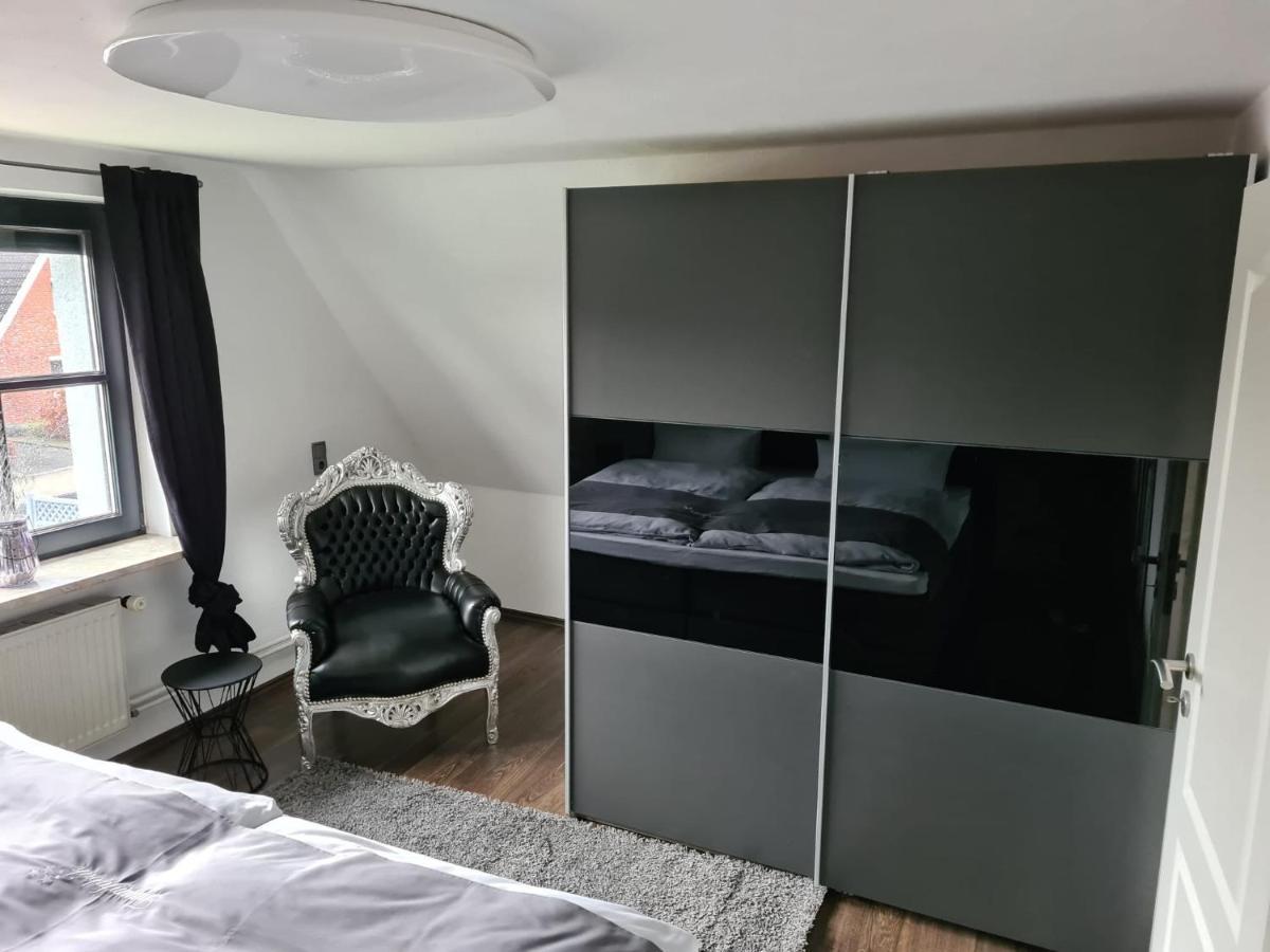 Exklusive Ferienwohnung Nahe Der Nordsee Wesselburen Kültér fotó